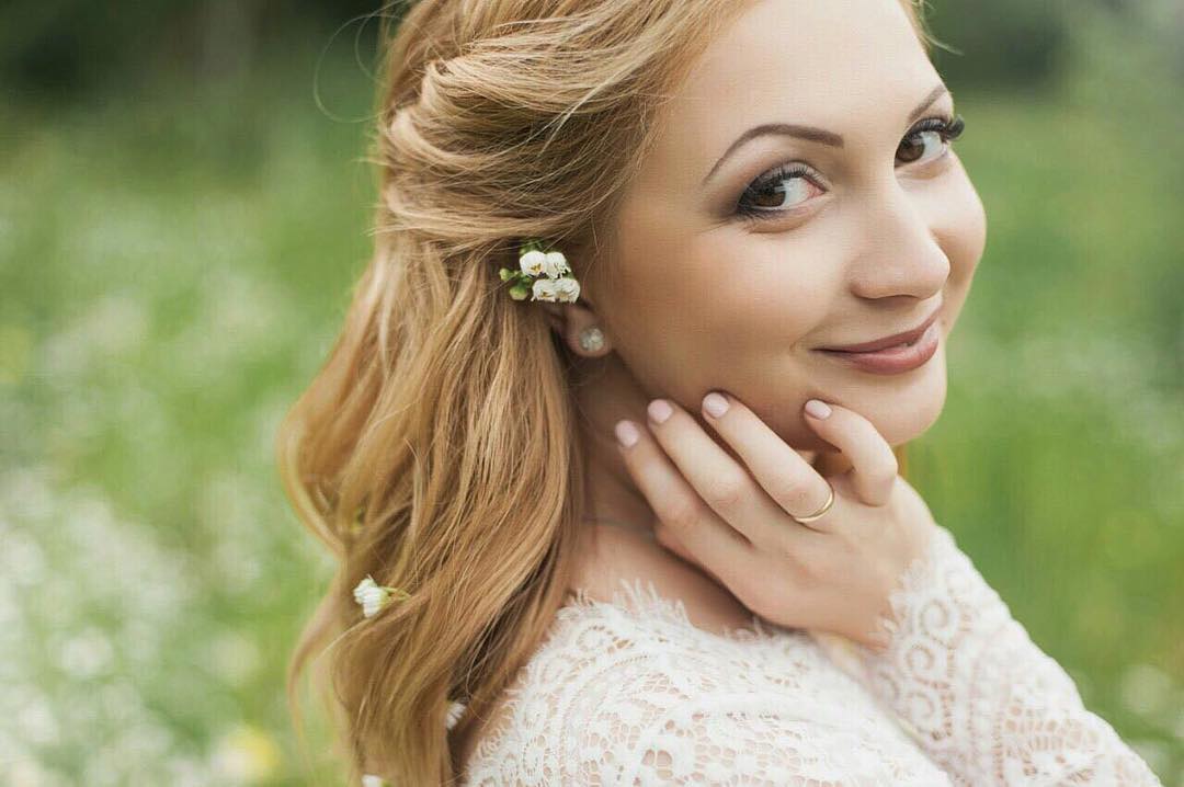 Makeup, hairstyle @vika_komarik #sandiego #wedding #makeup in Sand Diego, CA