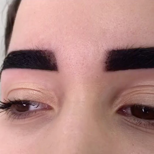 Can henna cause an allergy on the eyebrows?  
Yes, if:  
? you have had an allergic reaction to henna or dye before  
? if dyeing is done more often than every 3-4 weeks  
? if the skin is damaged, has inflammation, rashes, or acne on the eyebrows  
In that case, it's better to avoid dyeing and use cosmetic products for eyebrows like pencils, powders, etc.  
Save this post if you found it helpful ?? #browsKiev in Sand Diego, CA