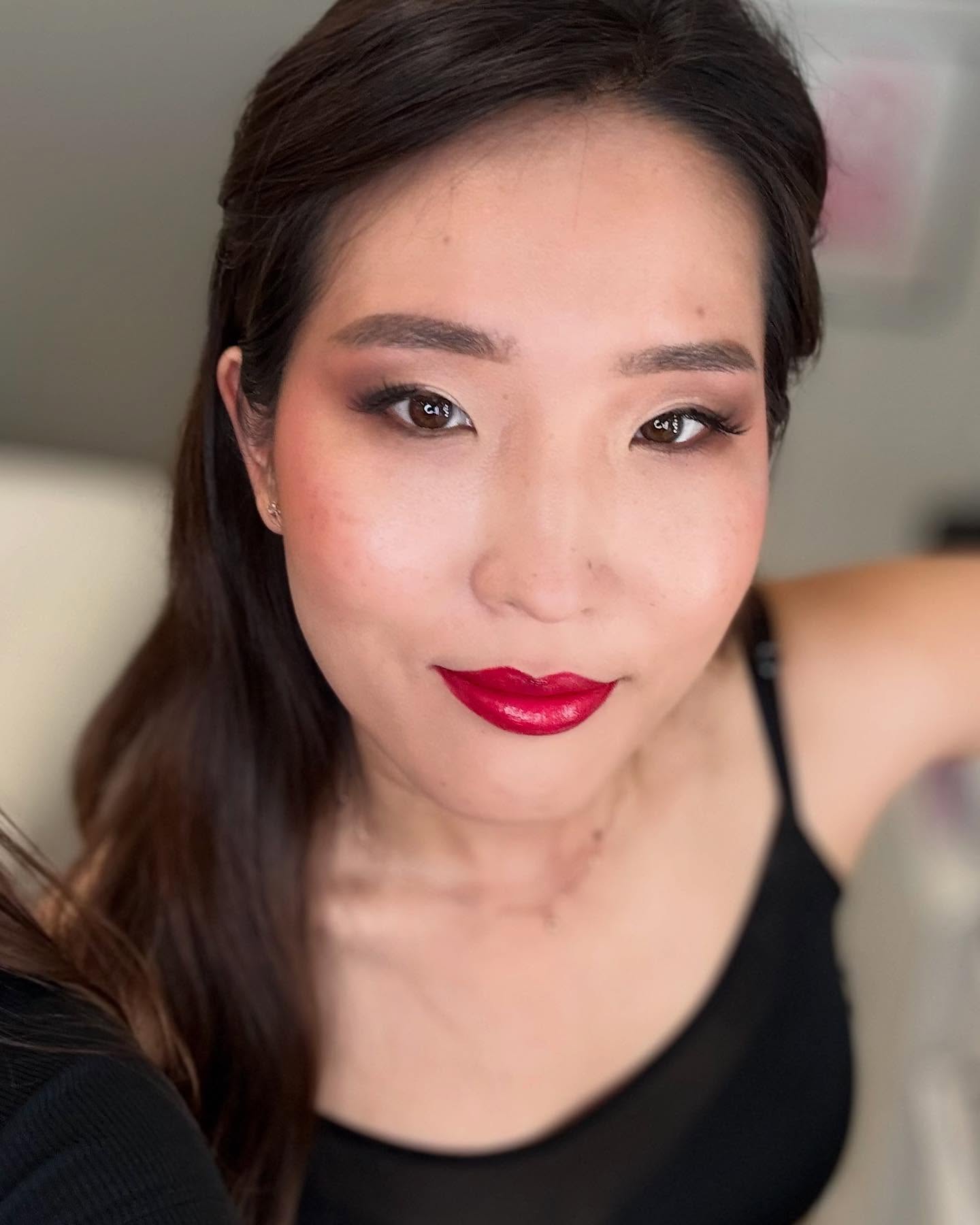 Classic makeup for my friend @minjin0121 ?
 #makeup #makeupsandiego #sandiegomakeup #sandiegomakeupartist #lajolla #lajollamakeup #lajollahairstylist in Sand Diego, CA