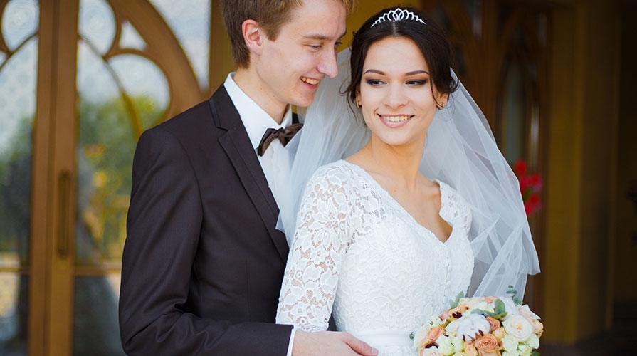 Wedding makeup and hairstyle — Model: Olga — Photographer: Katya Meleshko in Sand Diego, CA